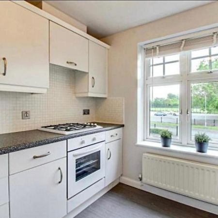 The Wickets - 2 Bedroom Apartment Overlooking Cricket Club Marton-in-Cleveland ภายนอก รูปภาพ